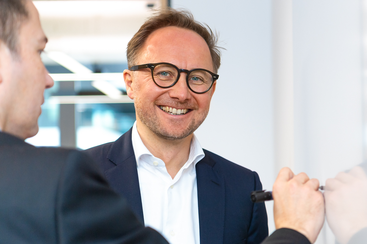SELBSTSTÄNDIGE & DIENSTLEISTER